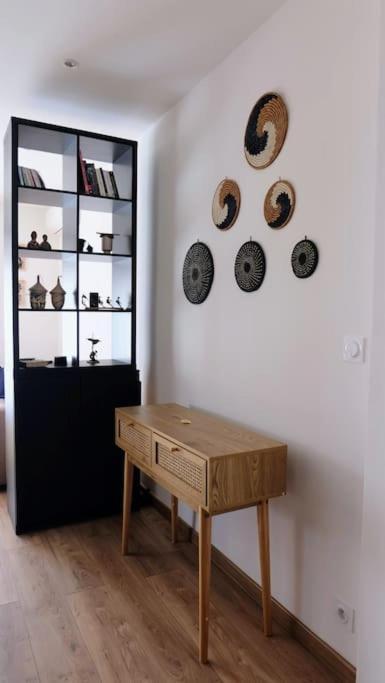 Chambre Spacieuse Et Lumineuse Chez L'habitant Séjour chez l'habitant *